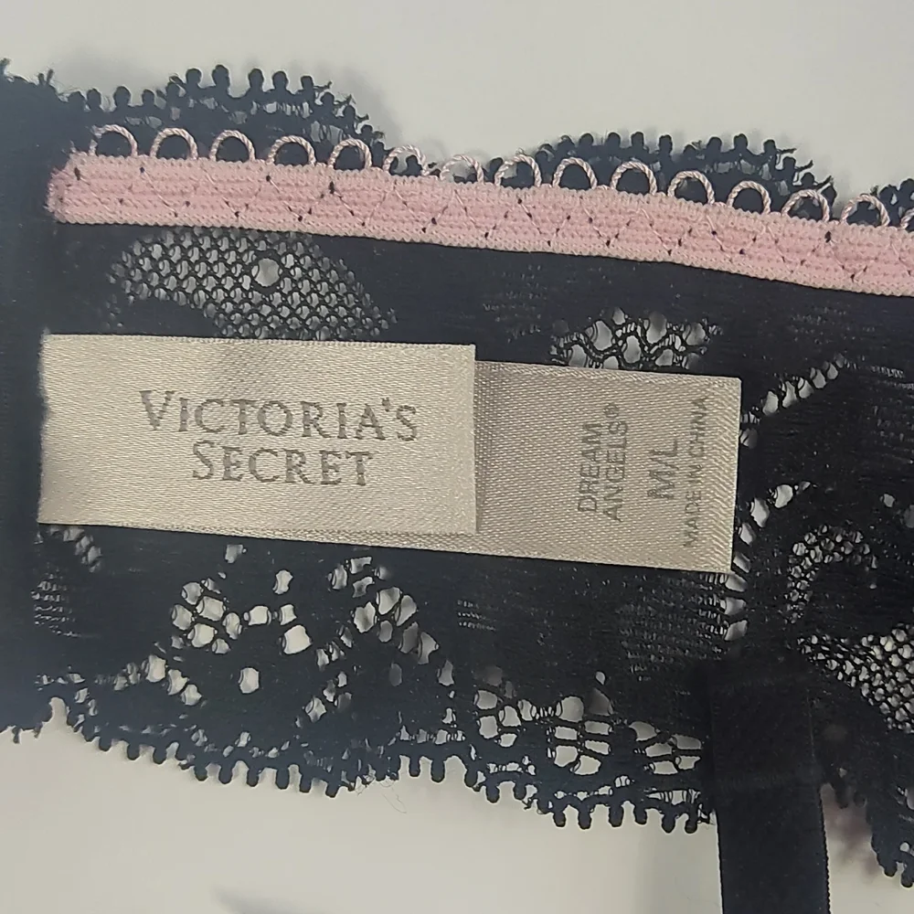 Victoria's Secret Dream Angels Lace Garter Belt